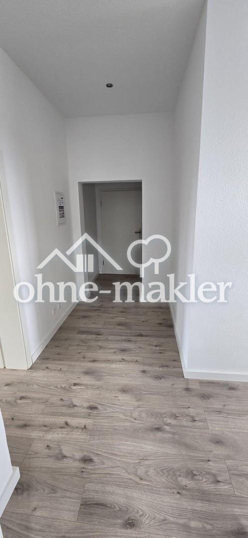 TOP sanierte 2-Raum WE mit Carport-Stellplatz im Innenhof - Photo 5
