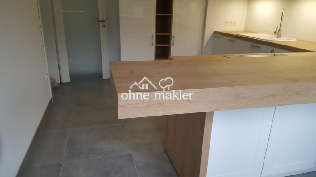 Anspruchsvolle 5 Zimmer Wohnung mit Panoramablick auf den Arnsberger Wald - Foto 2