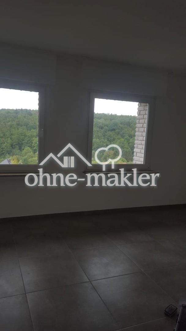 Anspruchsvolle 5 Zimmer Wohnung mit Panoramablick auf den Arnsberger Wald - Foto 1