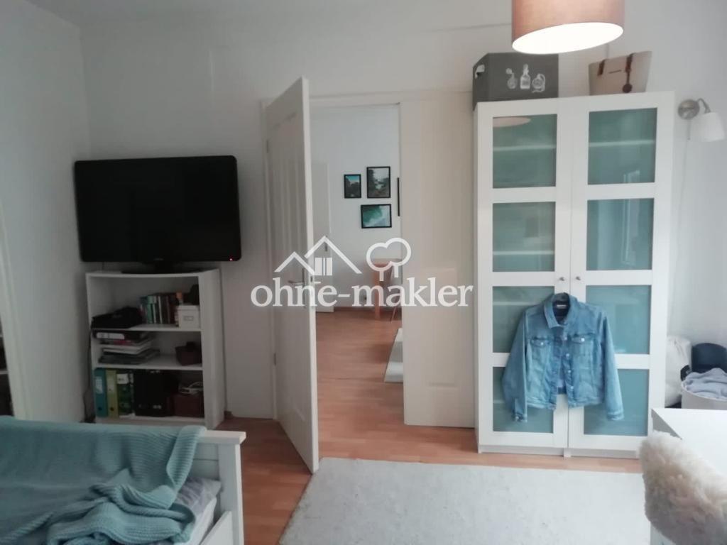 Schöne, helle Altbau 4 Zimmer Wohnung mit 2 x Bad - Photo 3