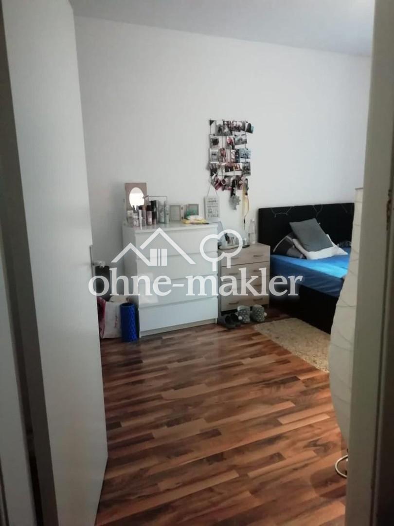 Schöne, helle Altbau 4 Zimmer Wohnung mit 2 x Bad - Photo 4