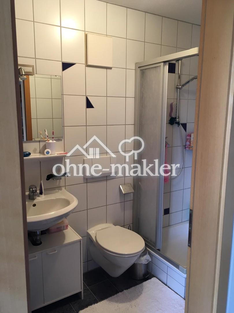 Komfortabel ausgestattete Maisonettewohnung/ Galeriewohnung 1,5 Zimmer mit Balkon - Foto 5