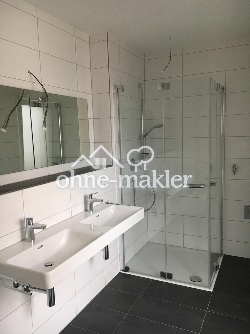 4 Zi.-Wo. mit Süd-/Ostbalkon & Einbauküche im Stadtkern Gerlingen - Foto 4