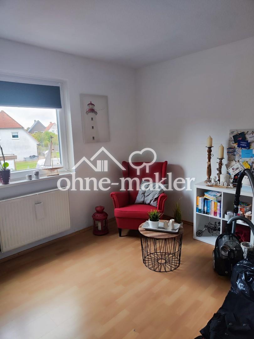Schöne 3-Zi.-Wohnung mit großem Balkon, Stellplatz, Küche in einem geflegten MFH - Photo 1
