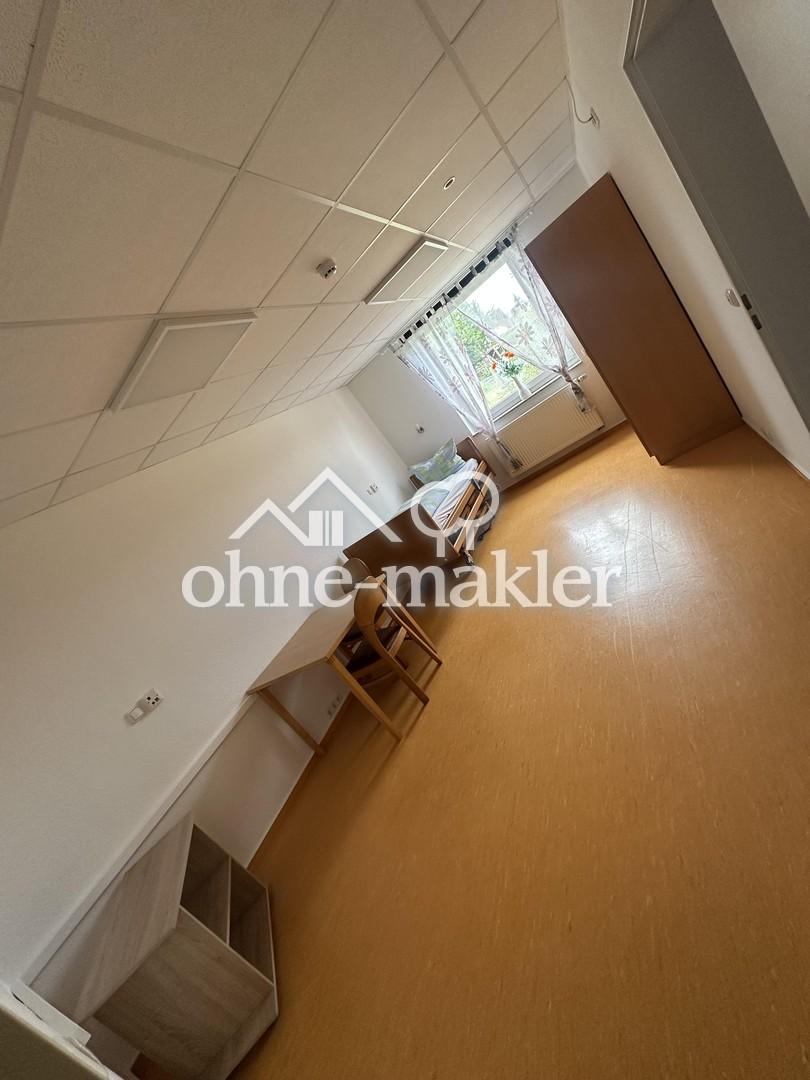 Neu in Celle-Garßen / Senioren Wohngemeinschaft sucht Mitbewohner - Foto 3