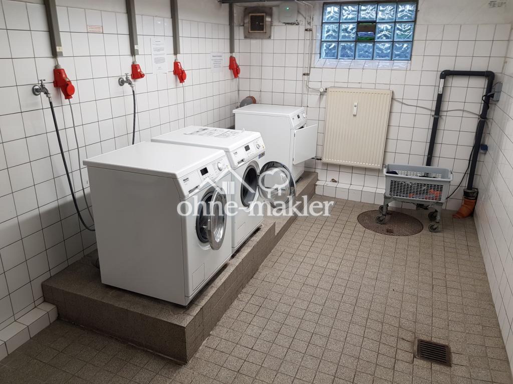 Kernsaniert: Teilmöbliertes kernsaniertes Appartement mit Balkon am Feenteich 2400 qm Garten S/W - Foto 2
