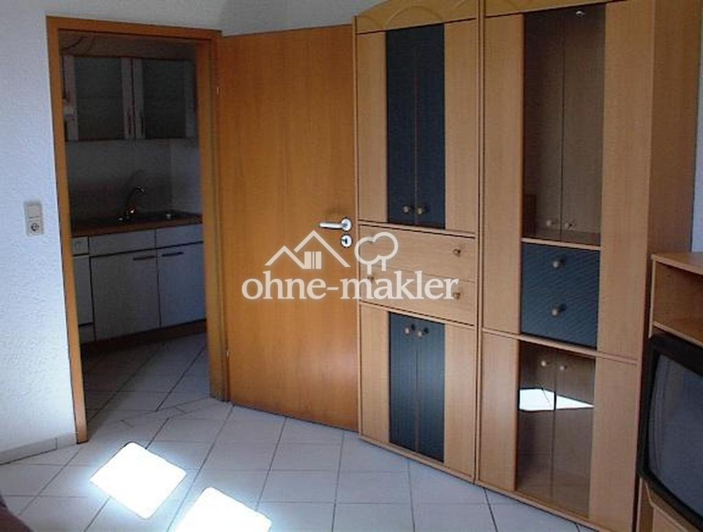 Möbliertes Single-Appartement mit EBK & Waschmaschine - Photo 2