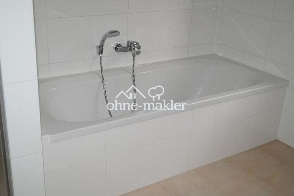KFW Effizienz Haus Denkmal 4 Zimmer Wohnung gute Lage zum Zentrum Sonnenbalkon Fahrstuhl - Photo 2