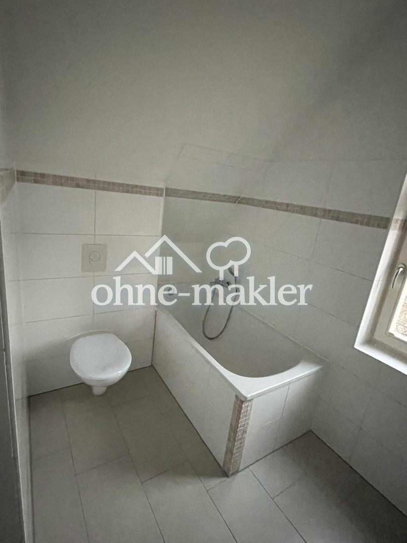 KFW Effizienz Haus Denkmal 3 Zimmer DG Wohnung gute Lage zum Zentrum - Foto 3