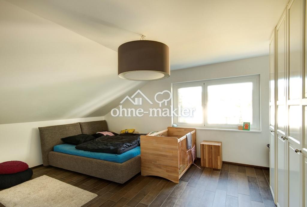 Hochwertiges Einfamilienhaus in ruhiger Lage in Bürgstadt - Foto 1