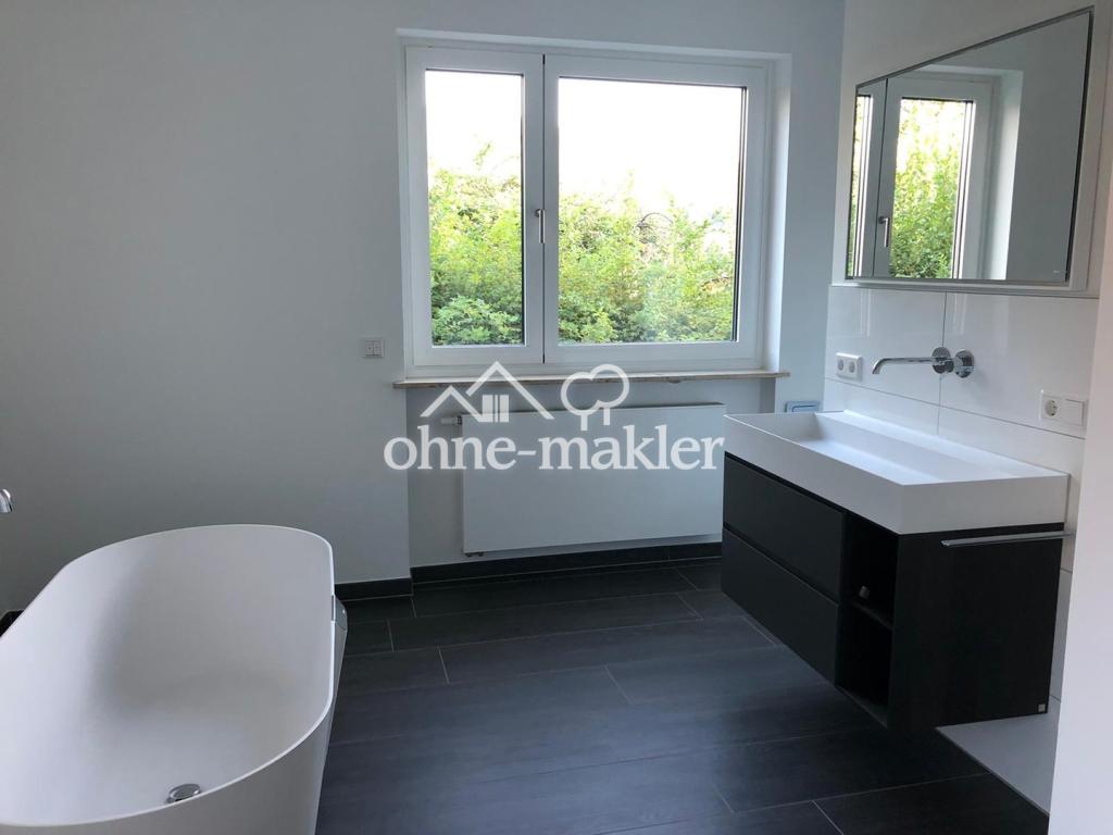 Viel Platz zum wohnen - Komplett modernisiertes Einfamilienhaus in ruhiger Sonnenlage in Bürgstadt - Photo 5