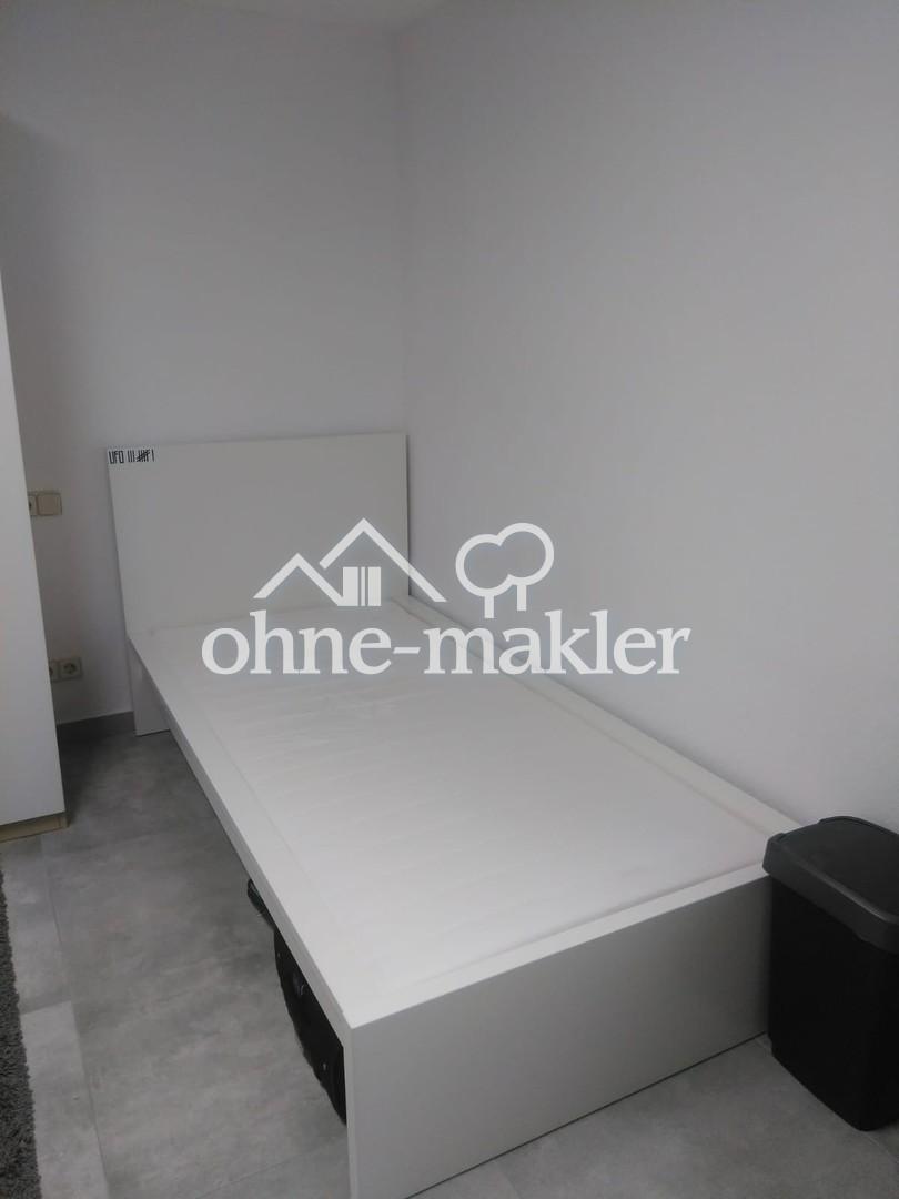 (105-02) möbeliertes 1 Zimmer in 2 er WG (Küche-Dusche-WC) in ruhiger Lage - Photo 2