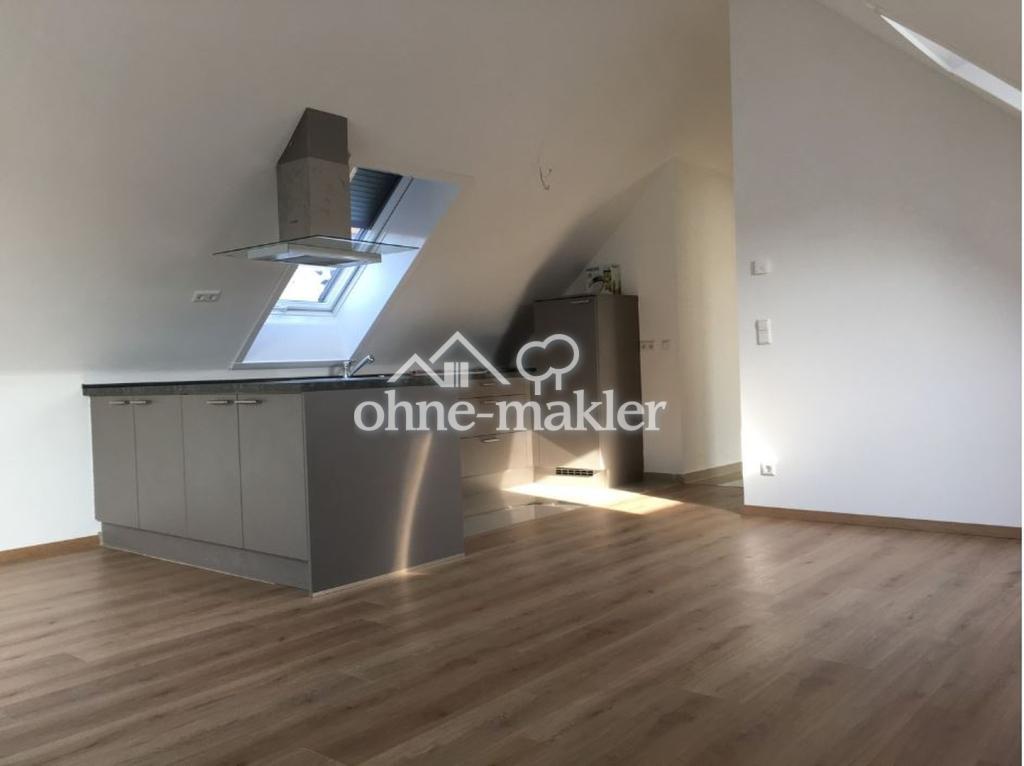 Großzügige Maisonette-Wohnung im Niedrigenergiehaus mit Blick ins Grüne - Foto 2