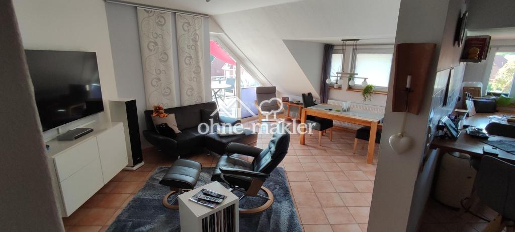 Blick ins Wohnzimmer vom Flur