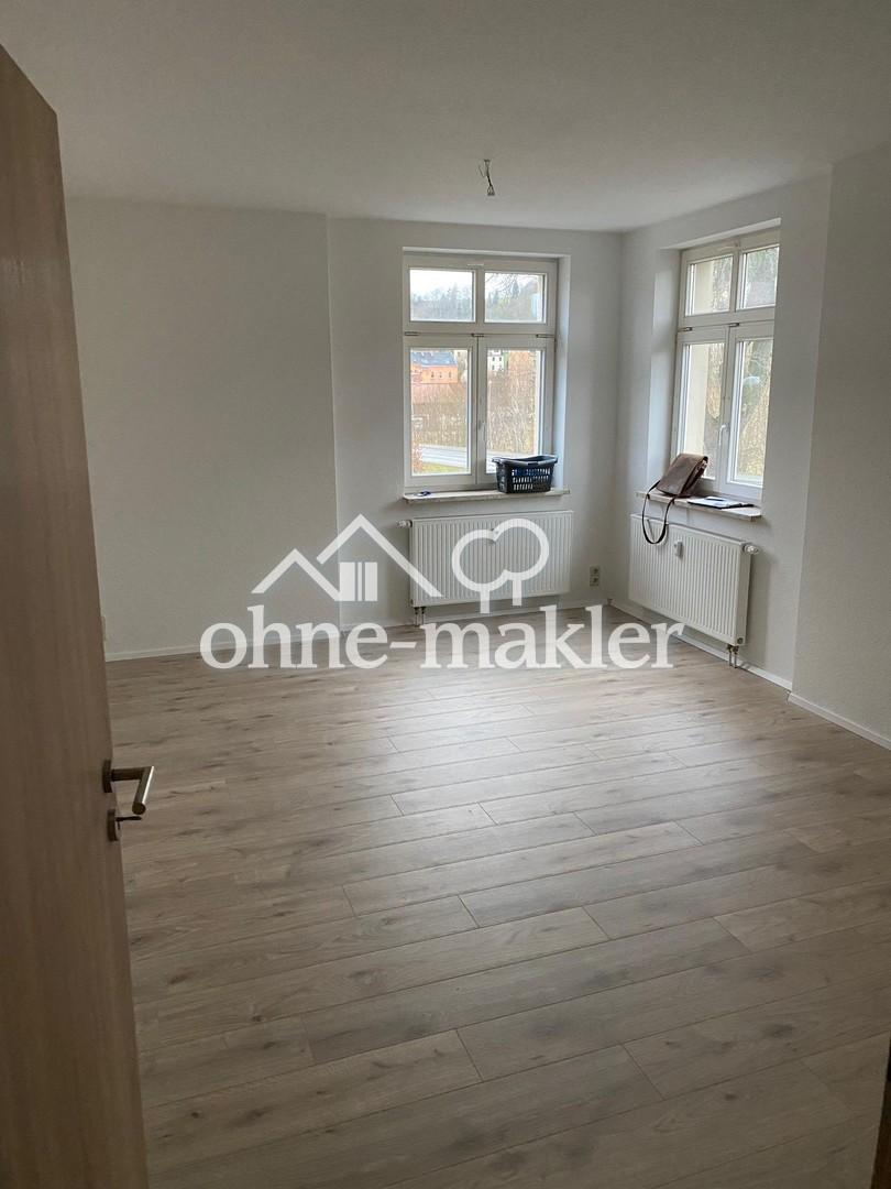 Sehr schöne, sanierte 2-Raum Wohnung mit Lift - Photo 1