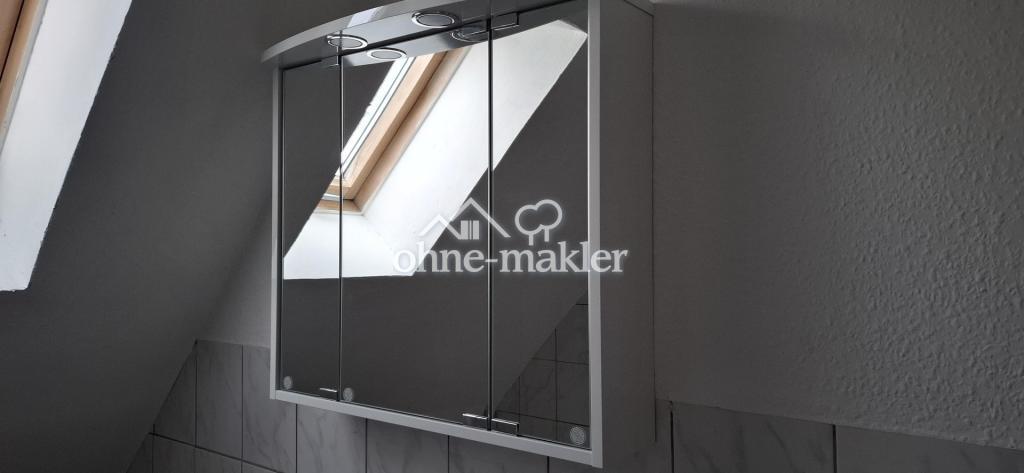 4-Raum-DG-Wohnung mit Garage in Kretzschau - Foto 1