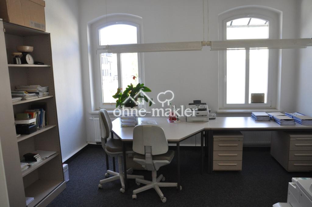Mitarbeiterbüro