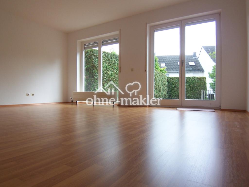 Wohnzimmer/Living room