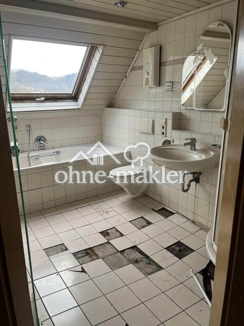 Wohnen an der Mosel! 3-ZKB-Penthouse Wohnung, Einbauküche in 56332 Löf - Foto 5