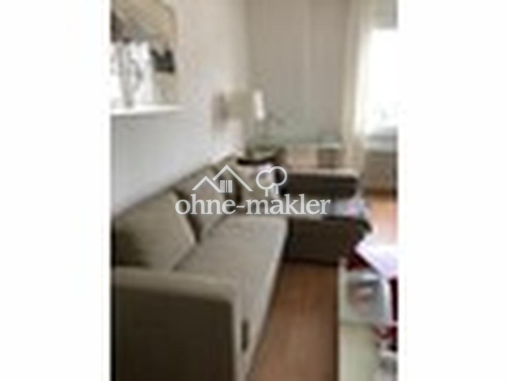 LIVING/WOHNZIMMER