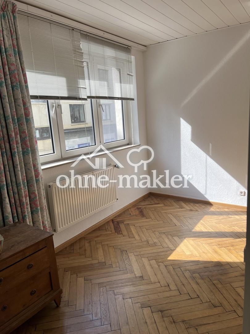 Schöne, helle und ruhige Wohnung im Zentrum - Photo 1