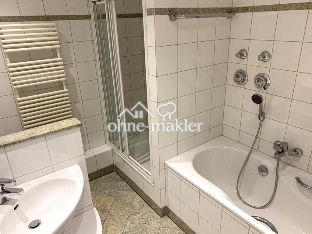 D-Gerresheim: Modernisierte 3 Zi. Wohnung mit großem Süd-Balkon und Aufzug in gefragter Lage - Foto 3