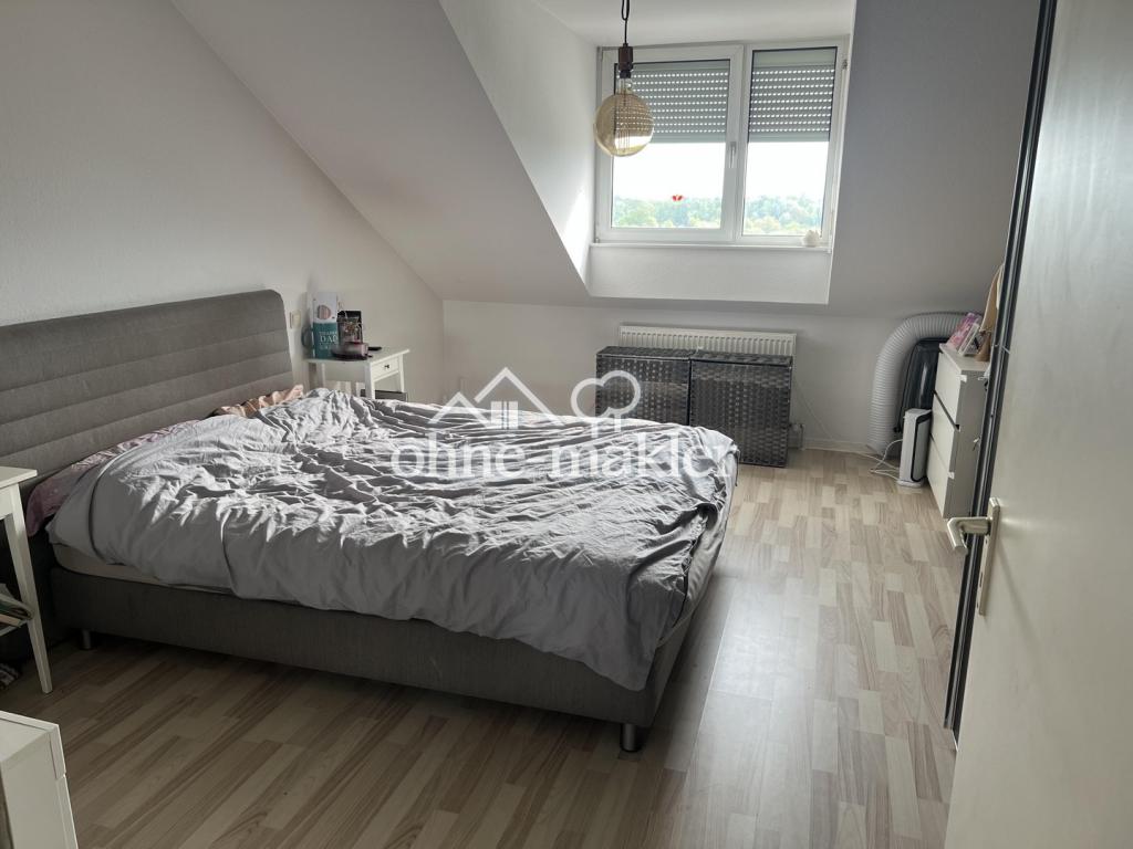 Schlafzimmer Eltern