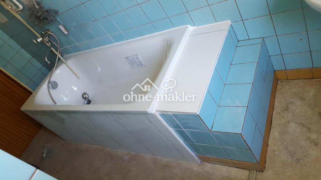 neue Wanne EG rechts