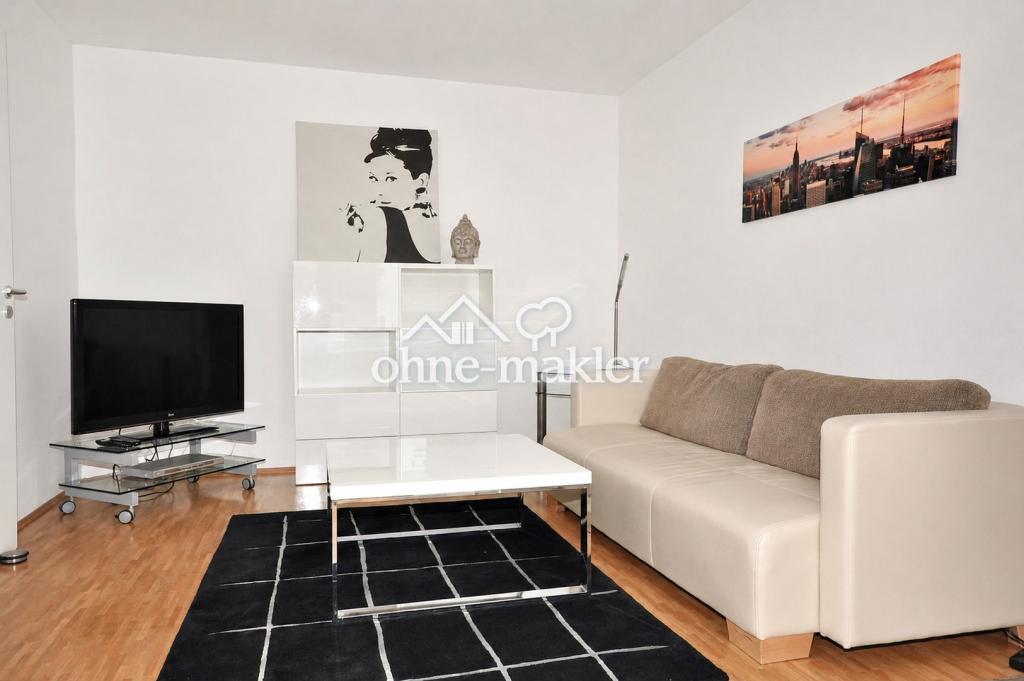 Schöne 2-Zimmer-Wohnung * zentrale Lage * möbliert * großer Westbalkon - Photo 2