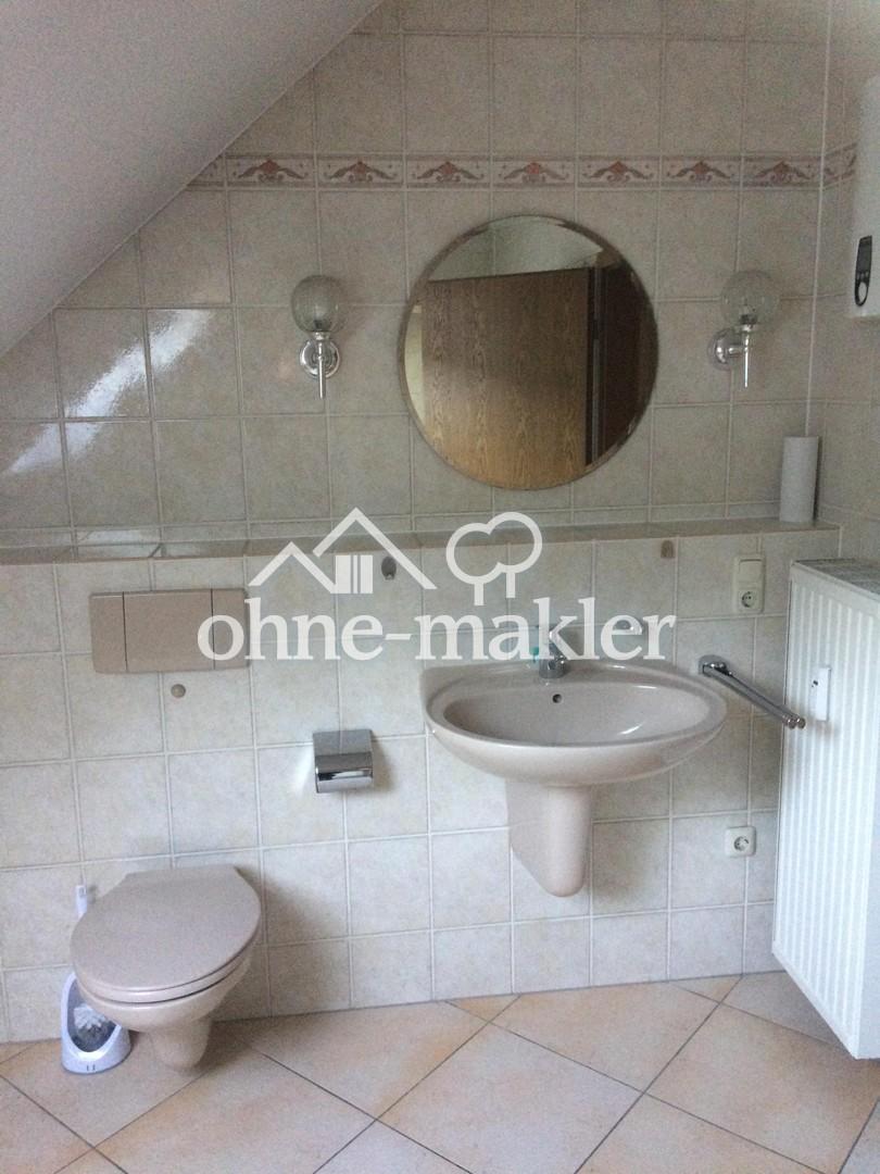 Schöne helle Dachgeschosswhg im Einfamilienhaus in Ehrang 3 ZK, großes Bad, großer Balkon - Foto 3