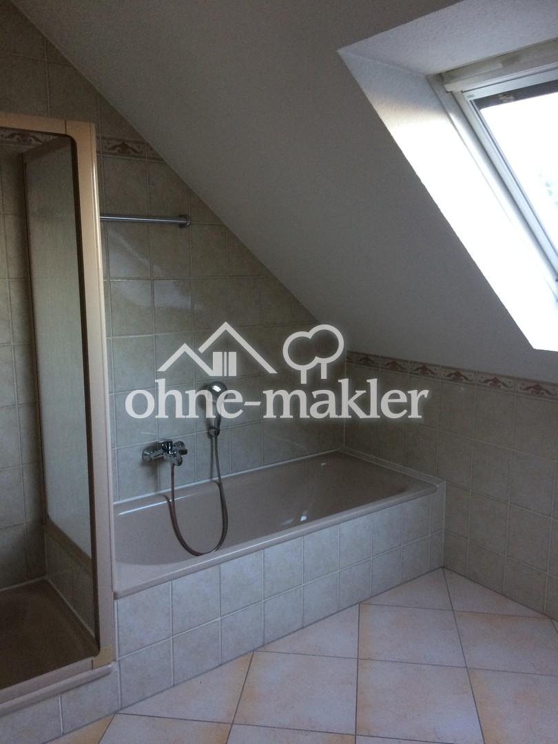 Schöne helle Dachgeschosswhg im Einfamilienhaus in Ehrang 3 ZK, großes Bad, großer Balkon - Foto 2