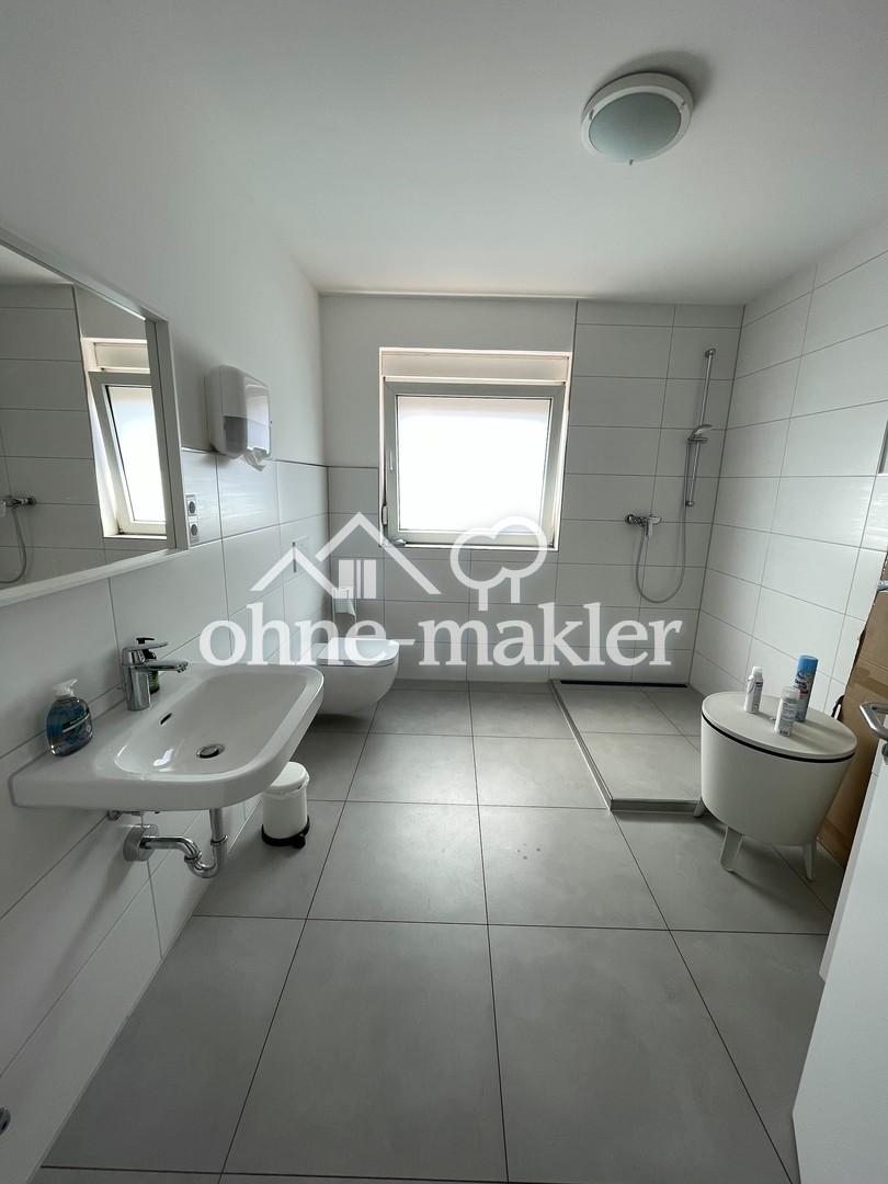 neuwertiges Bad