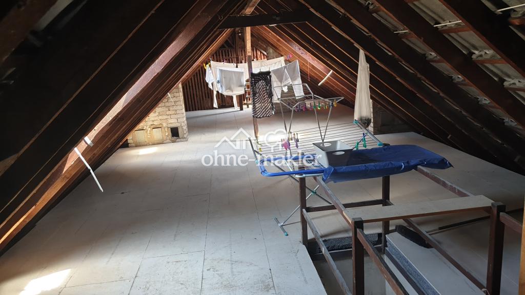 Helle 3-Zimmer Dachgeschosswohnung + Möbliert + Küche / EXPATS WELCOME - Foto 4