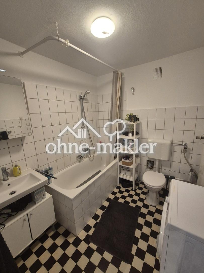 Helle 3-Zimmer Dachgeschosswohnung + Möbliert + Küche / EXPATS WELCOME - Photo 5
