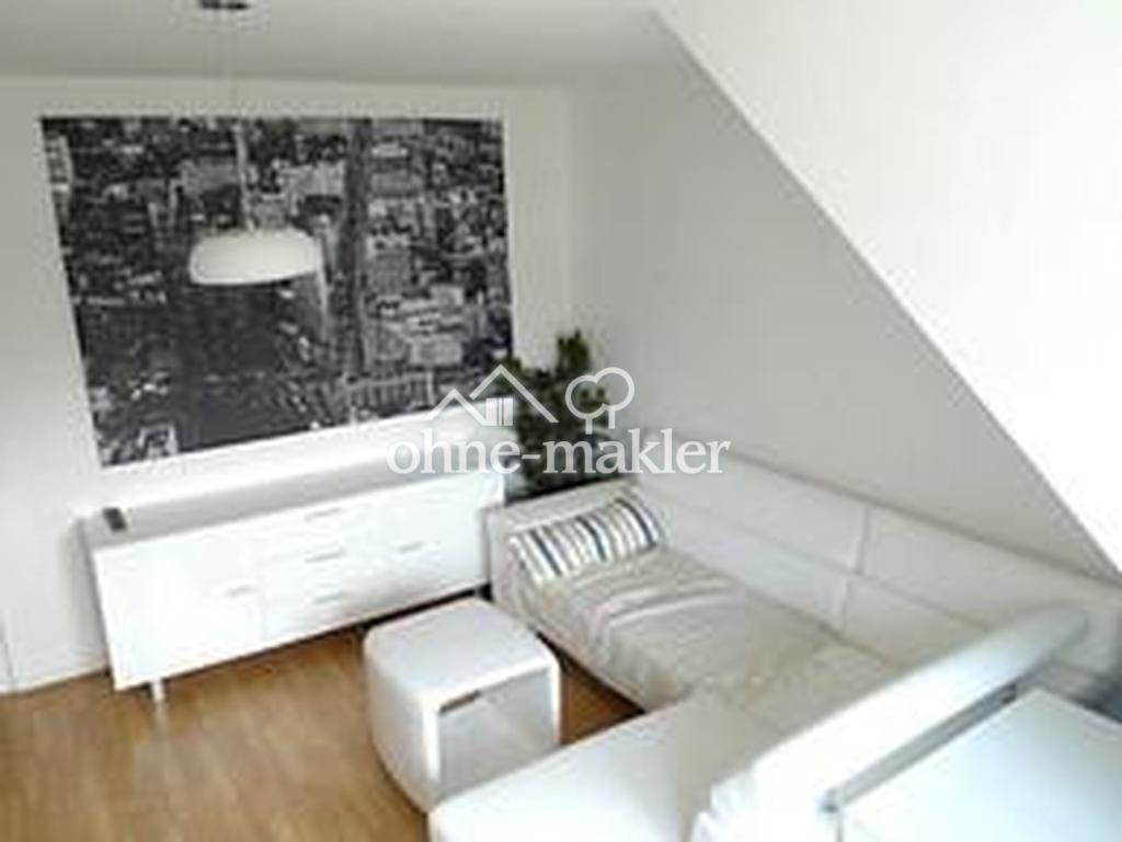 Helle 3-Zimmer Dachgeschosswohnung + Möbliert + Küche / EXPATS WELCOME - Photo 3