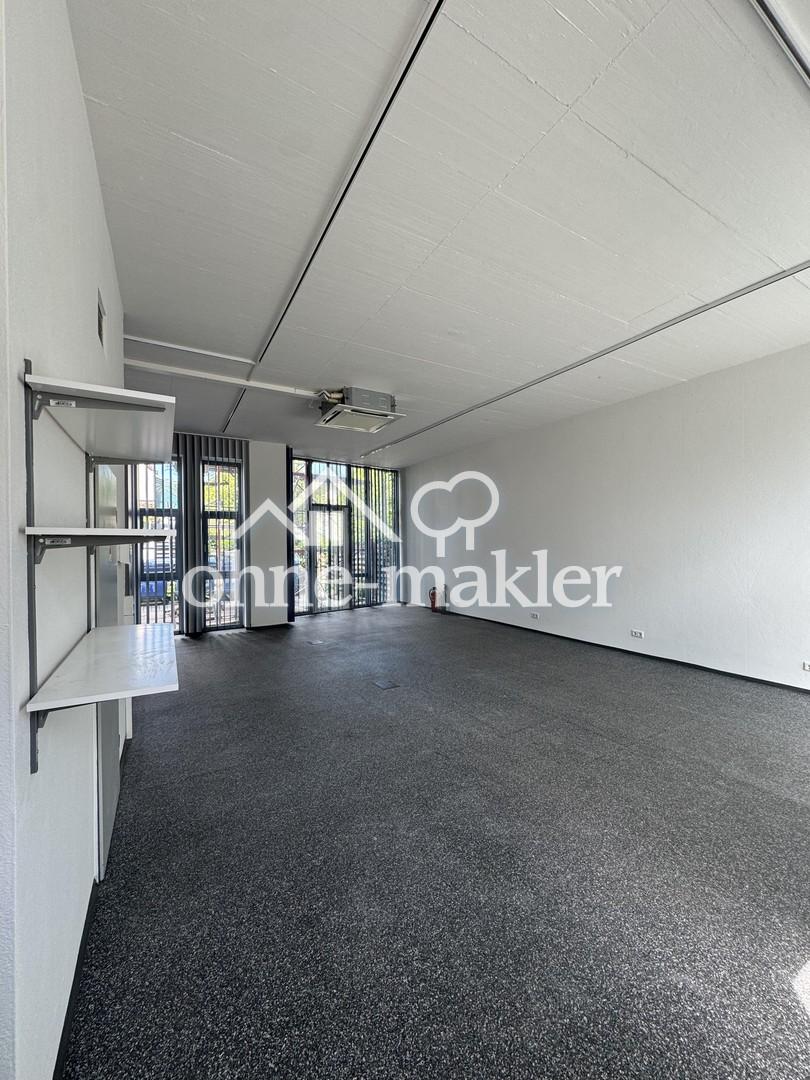 Büroraum Eingang Straße