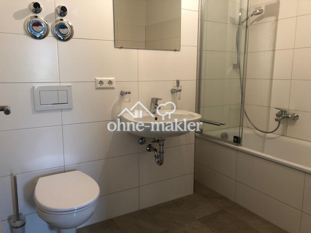(provisionsfrei) KfW 55 Wohnung, 2,5 Zimmer, zentrale Lage Lörrach, mit Balkon, Miele Küche - Photo 5