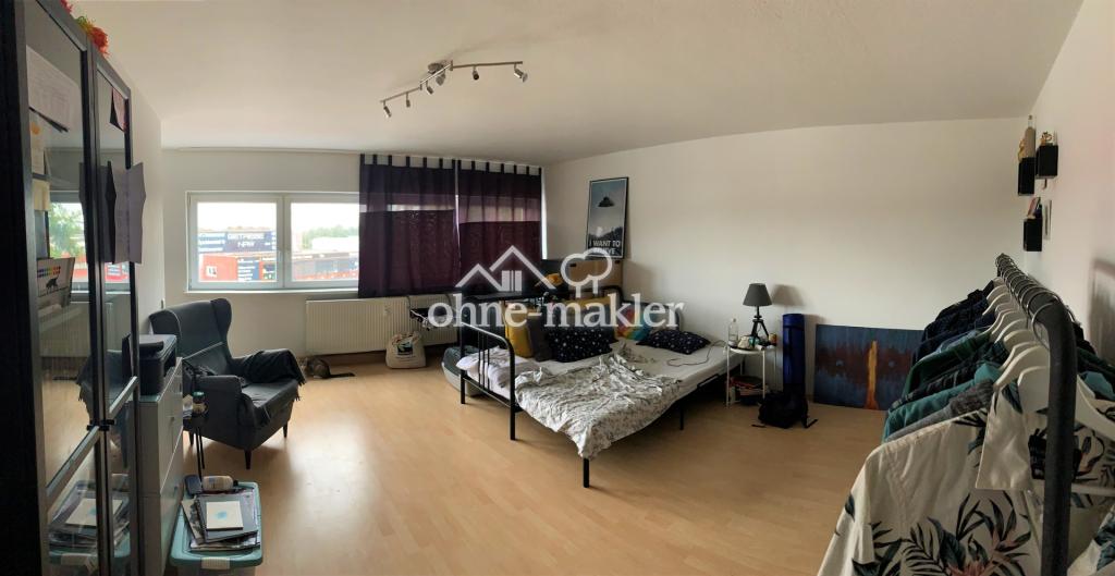 Wohn- Schlafzimmer
