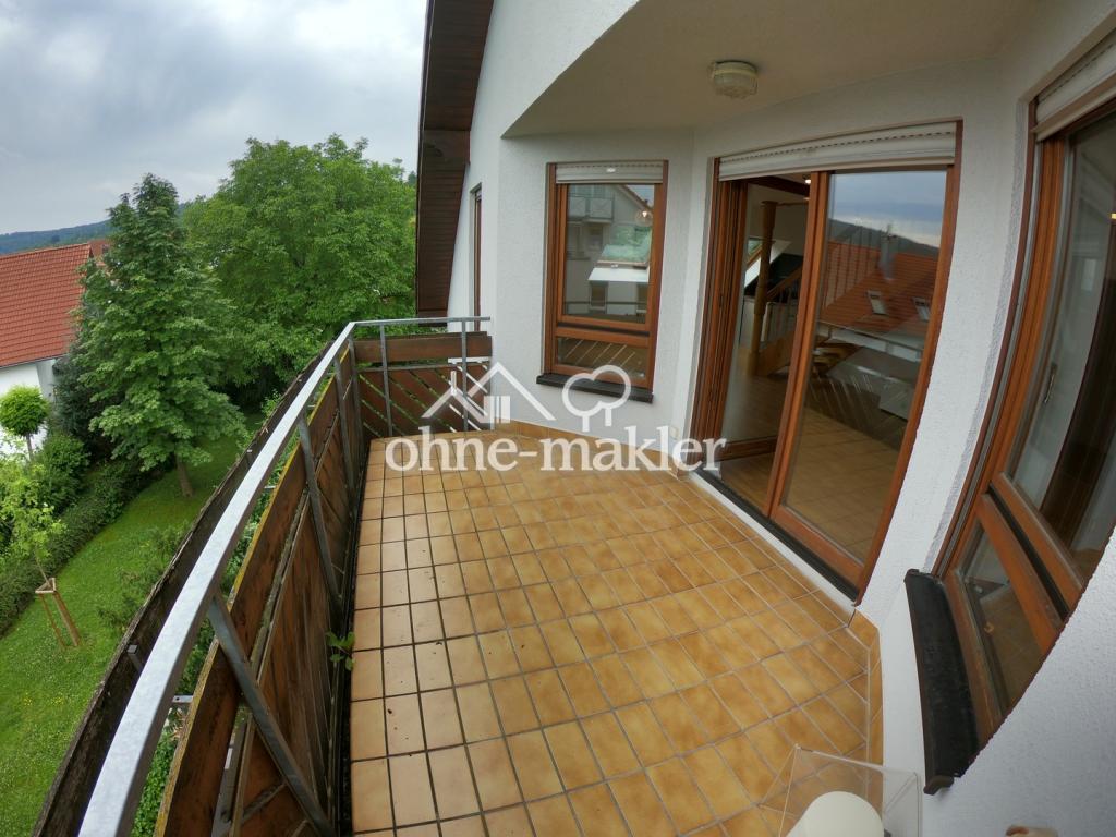 Helle 3-Zimmer-Maisonette-Wohnung mit EBK und Balkon in Winterbach - Foto 3