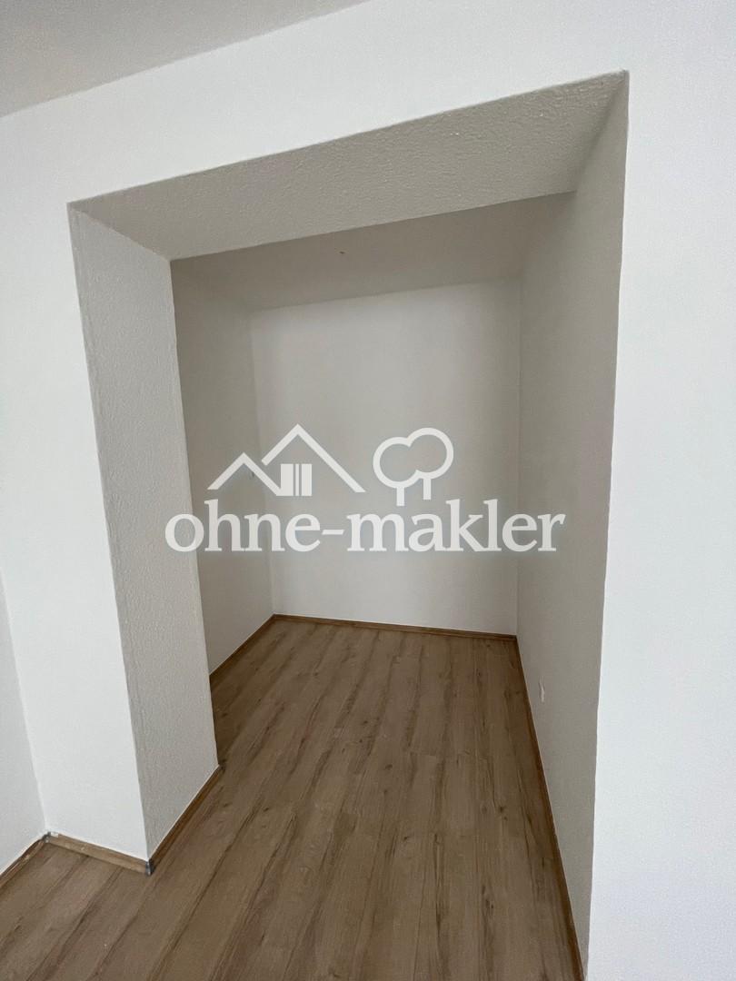 sehr zentral gelegene, gut geschnittene Ein-Zimmer-Wohnung im Herzen Remscheids - Foto 4
