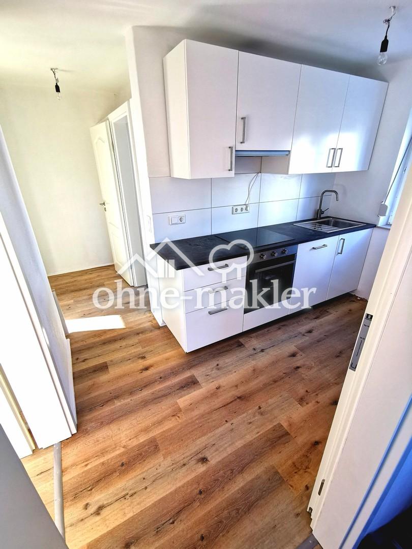Exklusiv: Kürzlich saniert, EBK, 1.OG, Balkon Südausrichtung, direkt v. Eigentümer - Foto 2