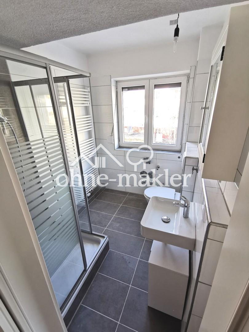 Exklusiv: Kürzlich saniert, EBK, 1.OG, Balkon Südausrichtung, direkt v. Eigentümer - Foto 4
