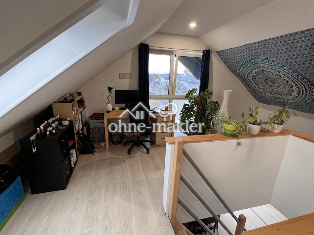 Maisonette Wohnung in toller Lage, mit großem Studio und Balkon - Photo 4