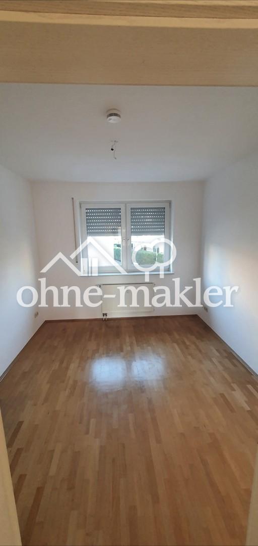 Schöne 3 ZIMMER Wohnung mit Balkon inkl. Einbauküche, in Top-Lage von Kelkheim - Photo 1
