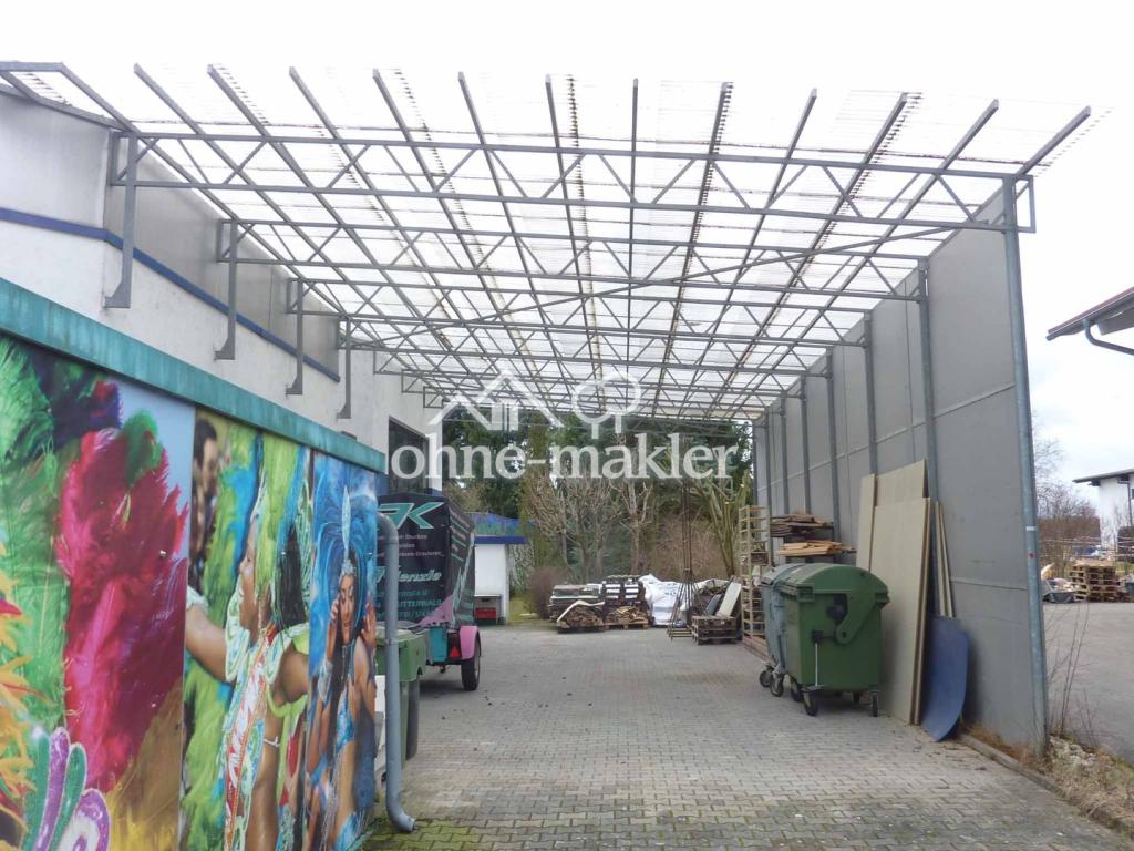 Überdachte Freifläche 19x8x5 m