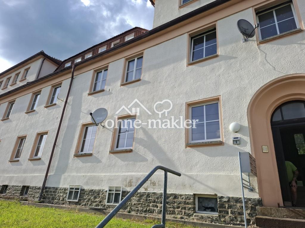 EG ohne Prov.: 3-Raum-Whg., große Küche, Bad mit Fenster, Wanne und Dusche / auch ALG I/II möglich - Foto 4