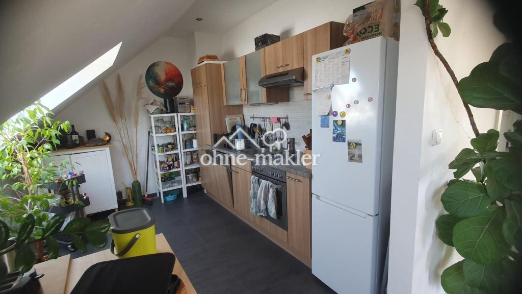 Moderne 3,5 Zi.-DG-Wohnung mit Balkon in toller Lage - von privat - Photo 5