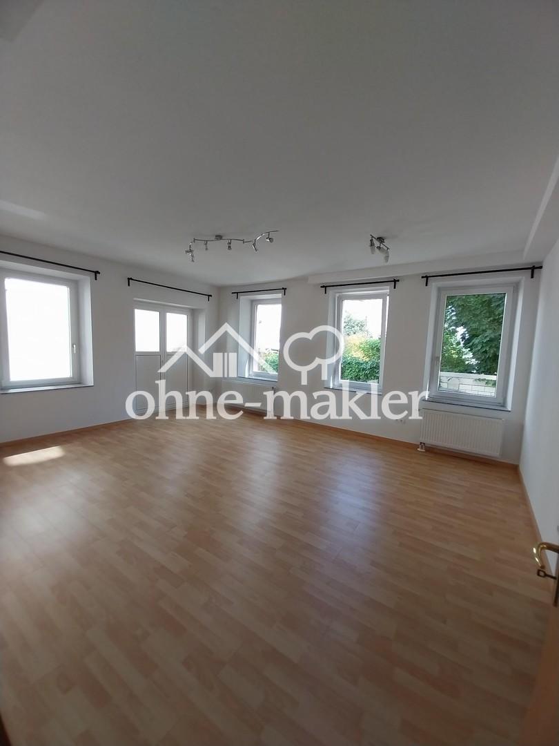 Stuttgart West renovierte, ruhige 4-Zimmer-Wohnung mit Einbauküche - Photo 1