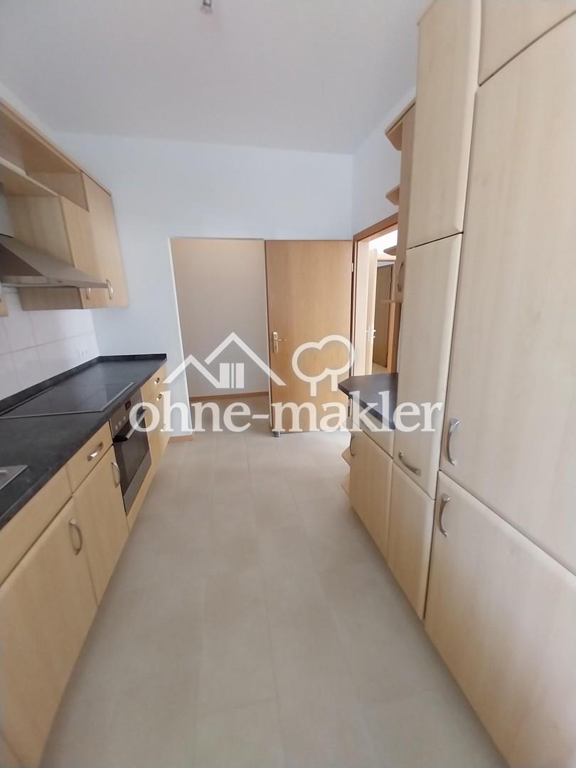 Stuttgart West renovierte, ruhige 4-Zimmer-Wohnung mit Einbauküche - Photo 2
