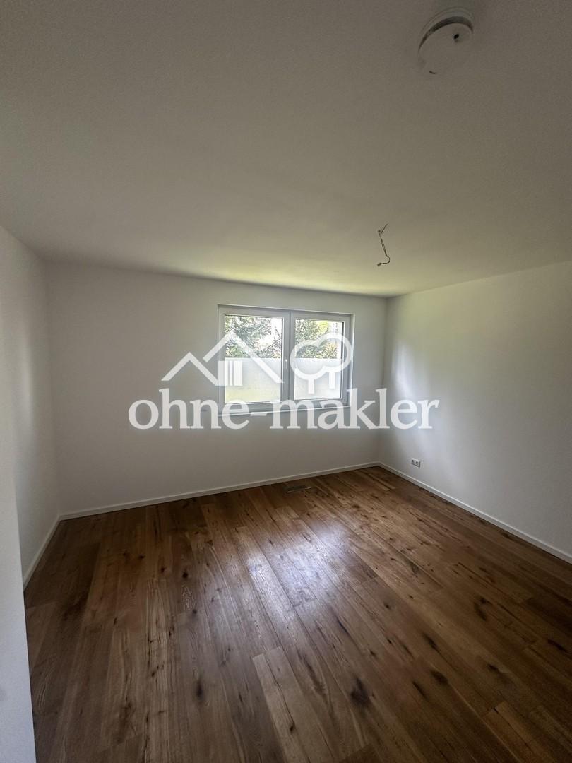 Modern, großzügig, familienfreundlich - 4 Zimmer plus 200 m2 Garten und Kfz-Stellplatz - Foto 4